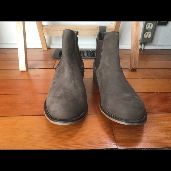 Steve Madden Booties - Picture 2 of 4